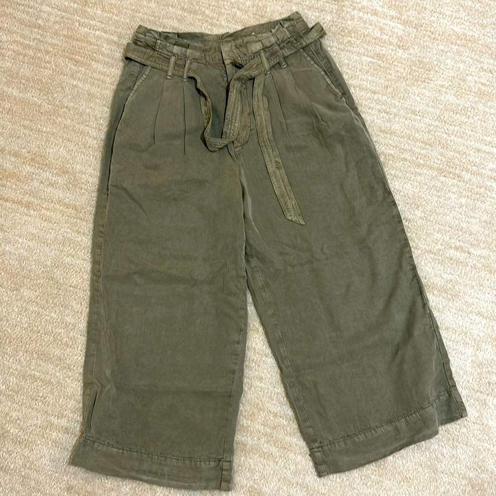 American Eagle pants